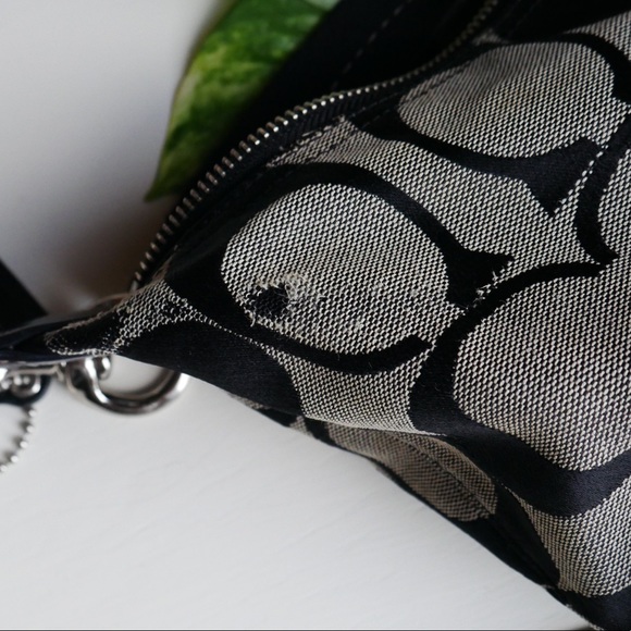 SOLD Shabby Chic Coach Signature Stripe Hobo Bag - Picture 9 of 12